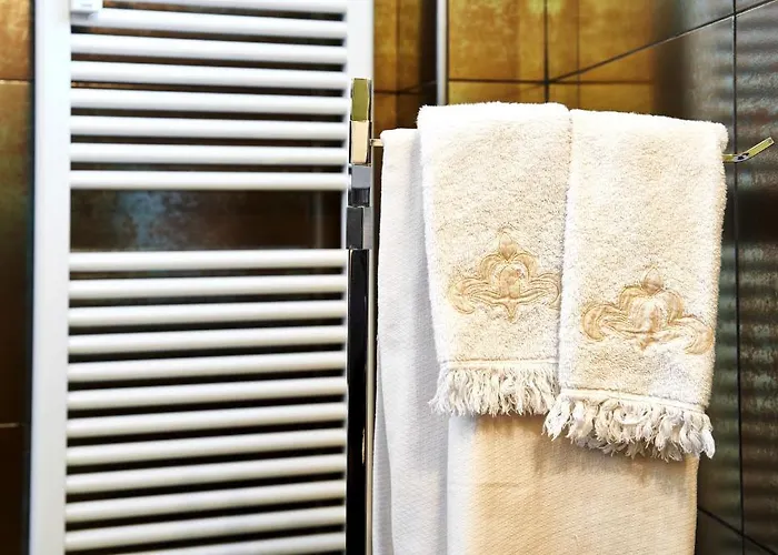 培缇套房酒店 公寓 *